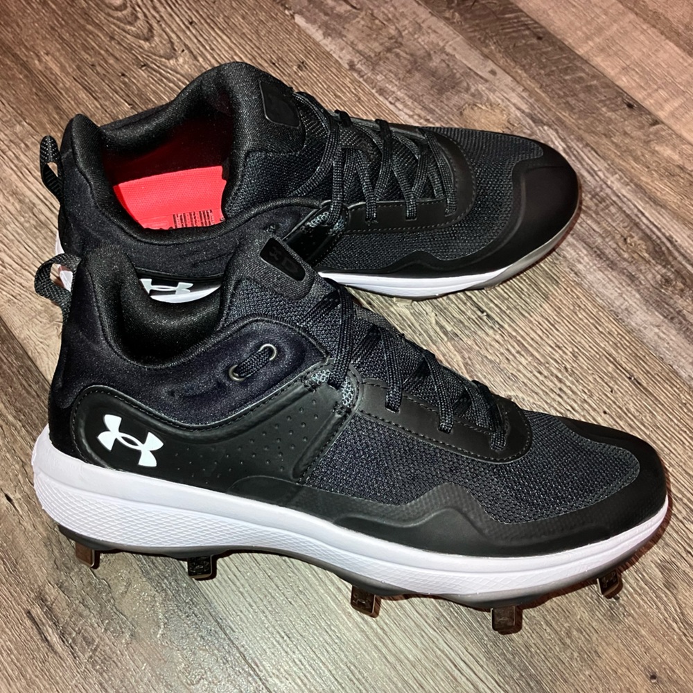 Baseball/Softball Cleats | Women's Glyde MT Cleats — UnderArmour 3024328 001